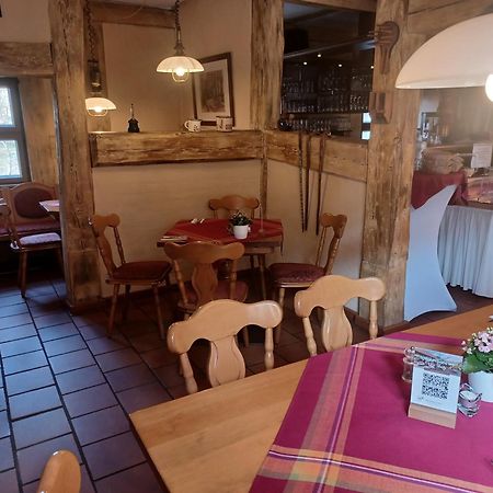 Up Hus Hotel Neuruppin Eksteriør bilde