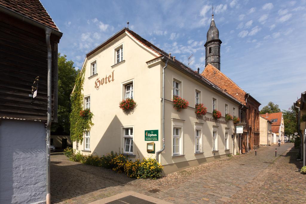 Up Hus Hotel Neuruppin Eksteriør bilde