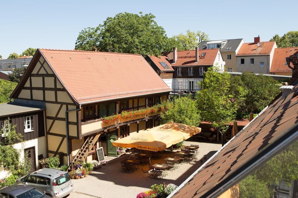 Up Hus Hotel Neuruppin Eksteriør bilde
