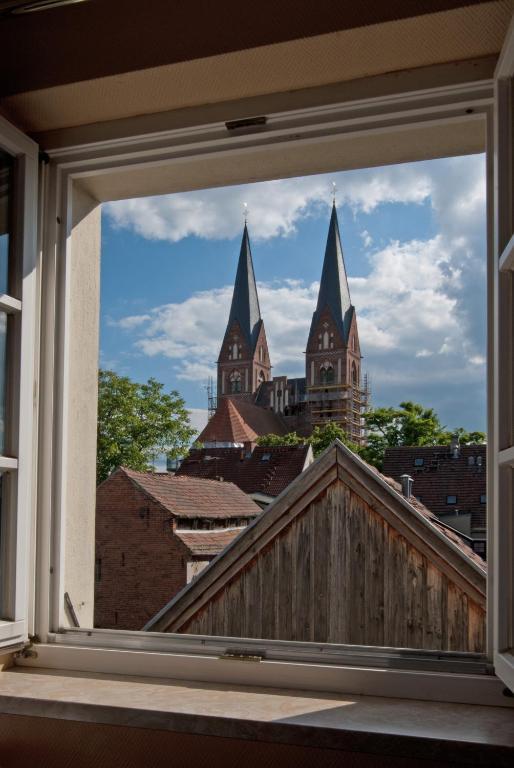 Up Hus Hotel Neuruppin Eksteriør bilde