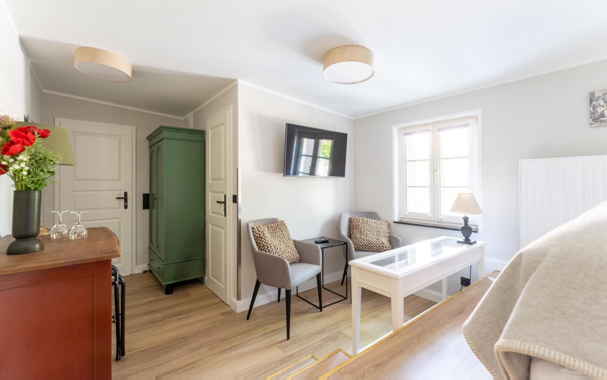Up Hus Hotel Neuruppin Eksteriør bilde